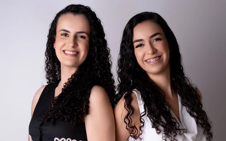 João Nelore e Texano levam seus sucessos para o Aparecida Sertaneja