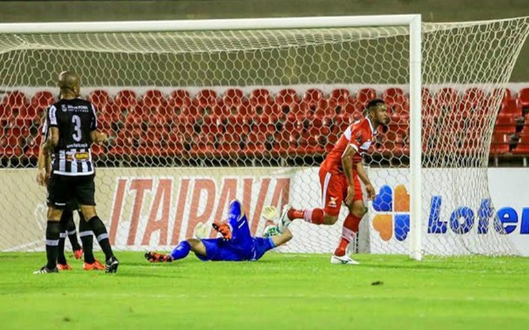 CRB vence, se aproxima do G4 e afunda Tupi na zona de rebaixamento