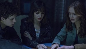 Ouija (1) reduzida_0.jpg