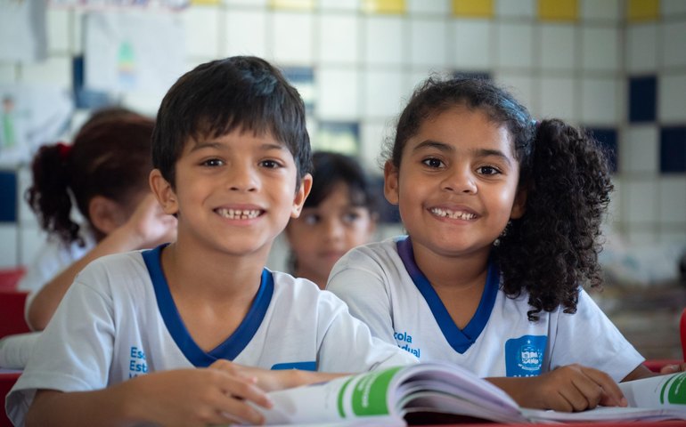 Trinta e seis mil estudantes da rede pública participam das provas do Saveal