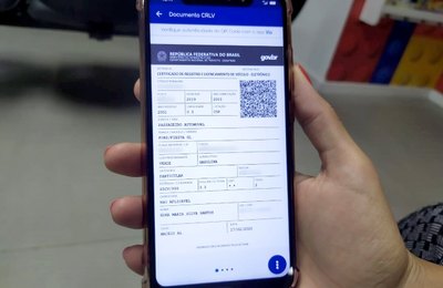 Certificado de Registro e Licenciamento de Veículo passa a ser apenas digital