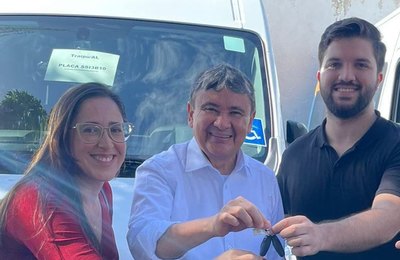 Traipu recebe van do MobSUAS do Ministério do Desenvolvimento Social