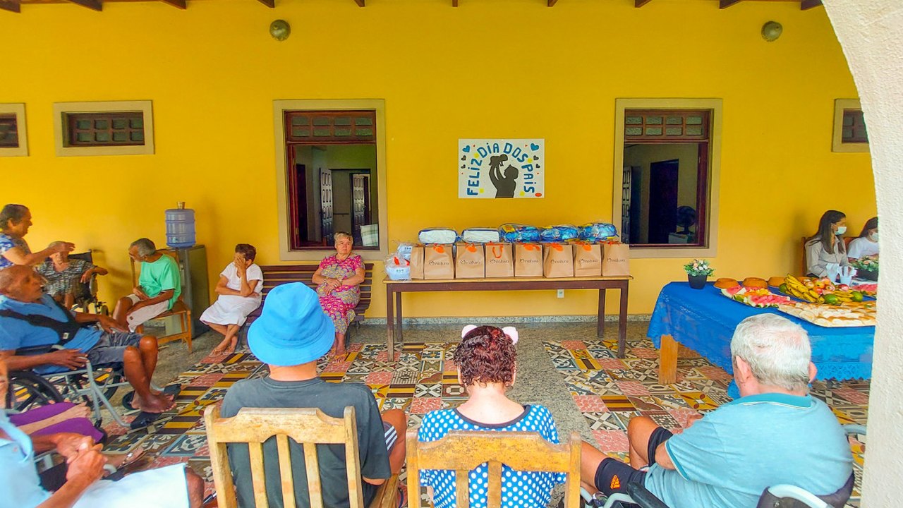 Projeto Gavua Solidária promove Dia dos Pais especial na Casa do Pobre, em Maceió