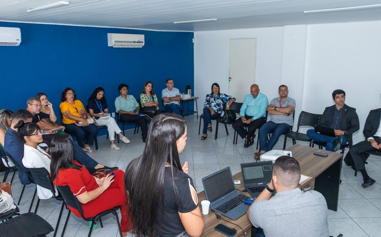 Seprev apresenta serviços da Rede Acolhe ao Conselho Estadual de Políticas sobre Drogas