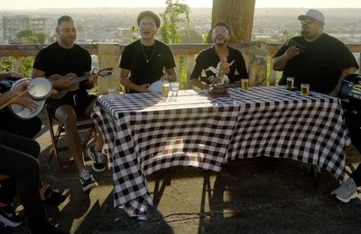 Samba, pôr do sol e resistência: Mirante Ambrósio Lira recebe os nove anos do Samba da Periferia