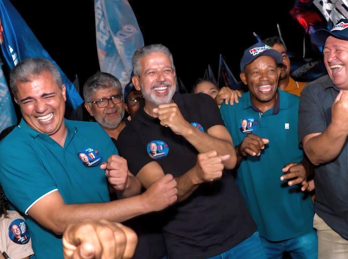 Do Baixo São Francisco vem a força da vitória: Arthur Lira soma entregas e apoios para o Senado em São Brás e Porto Real do Colégio