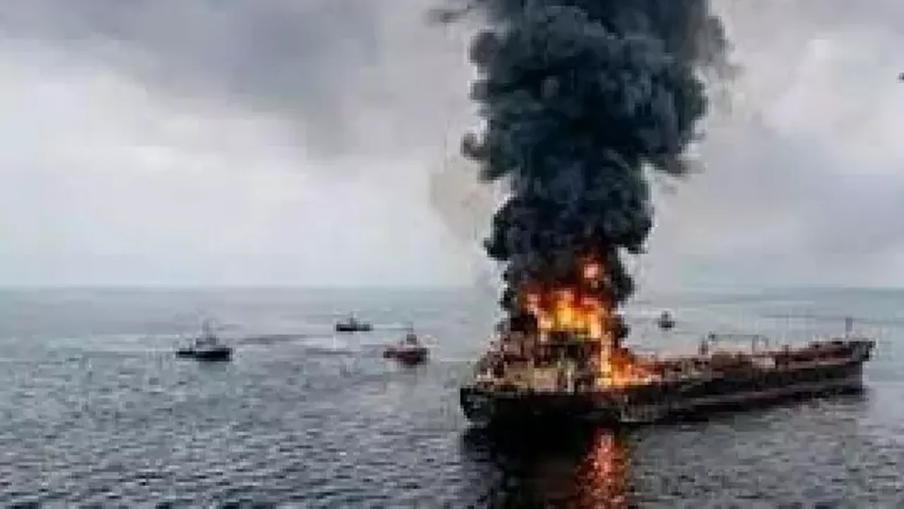 Petroleiro é atingido por drone no Estreito de Ormuz
