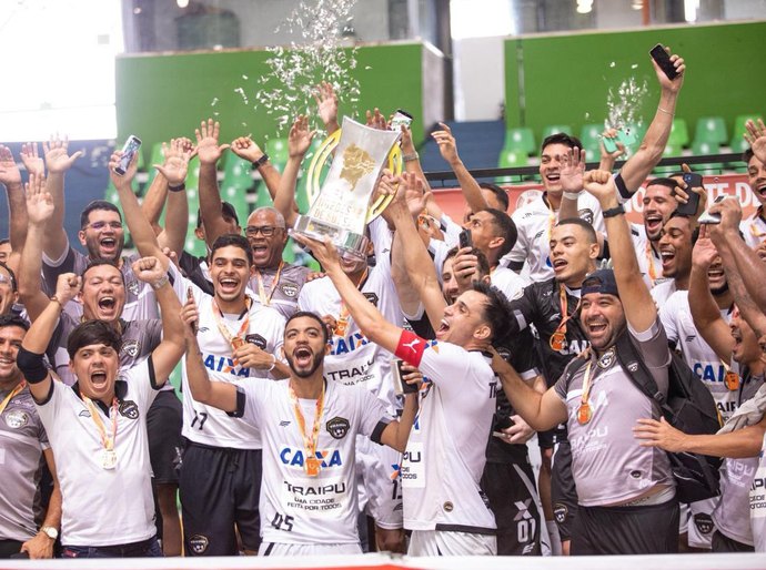 Esporte Clube Traipu conquista Copa Nordeste de Futsal e é recebido com festa na cidade