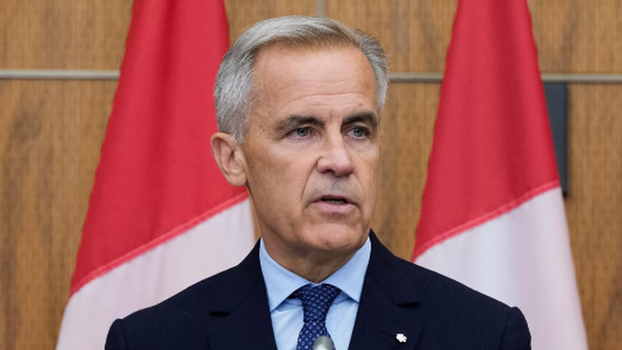 Premiê do Canadá se reúne com dirigentes locais para discutir suspensão do comércio com os EUA