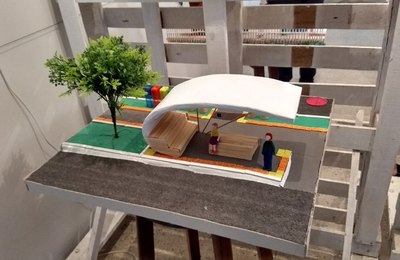 Exposição reúne projetos de intervenções nos pontos de ônibus