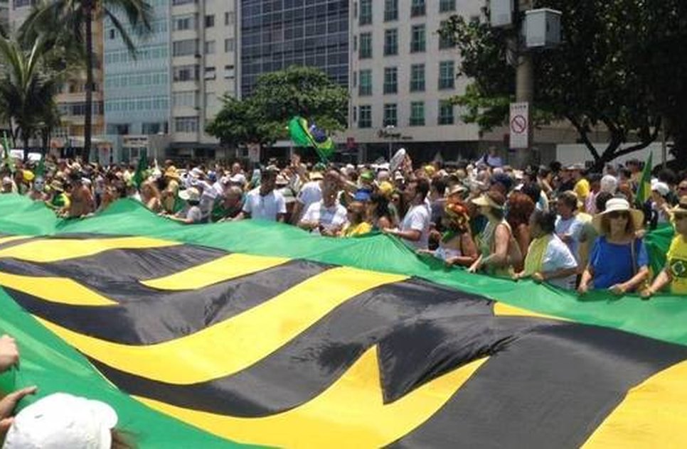 manifestação contra dilma