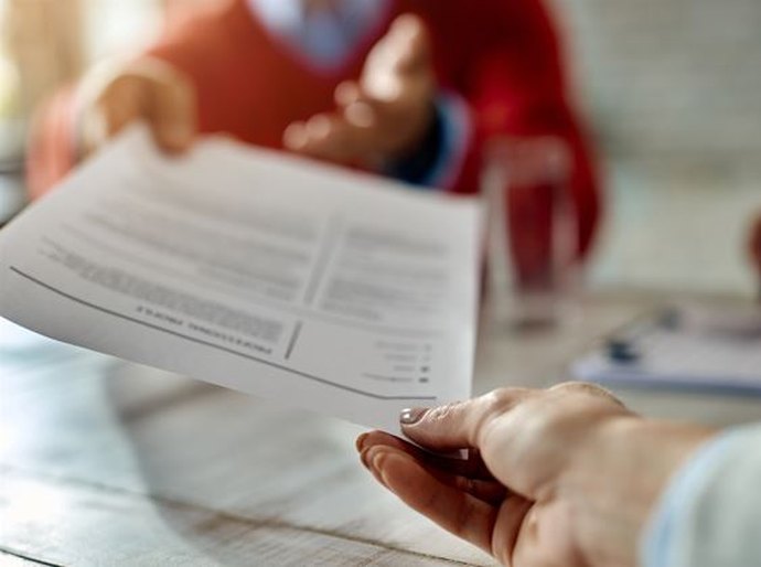 Brasil registra aumento na busca por certificação de inglês para empregabilidade