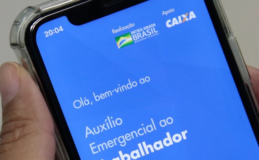 Alta demanda em app da Caixa impede beneficiários do auxílio de pagar contas