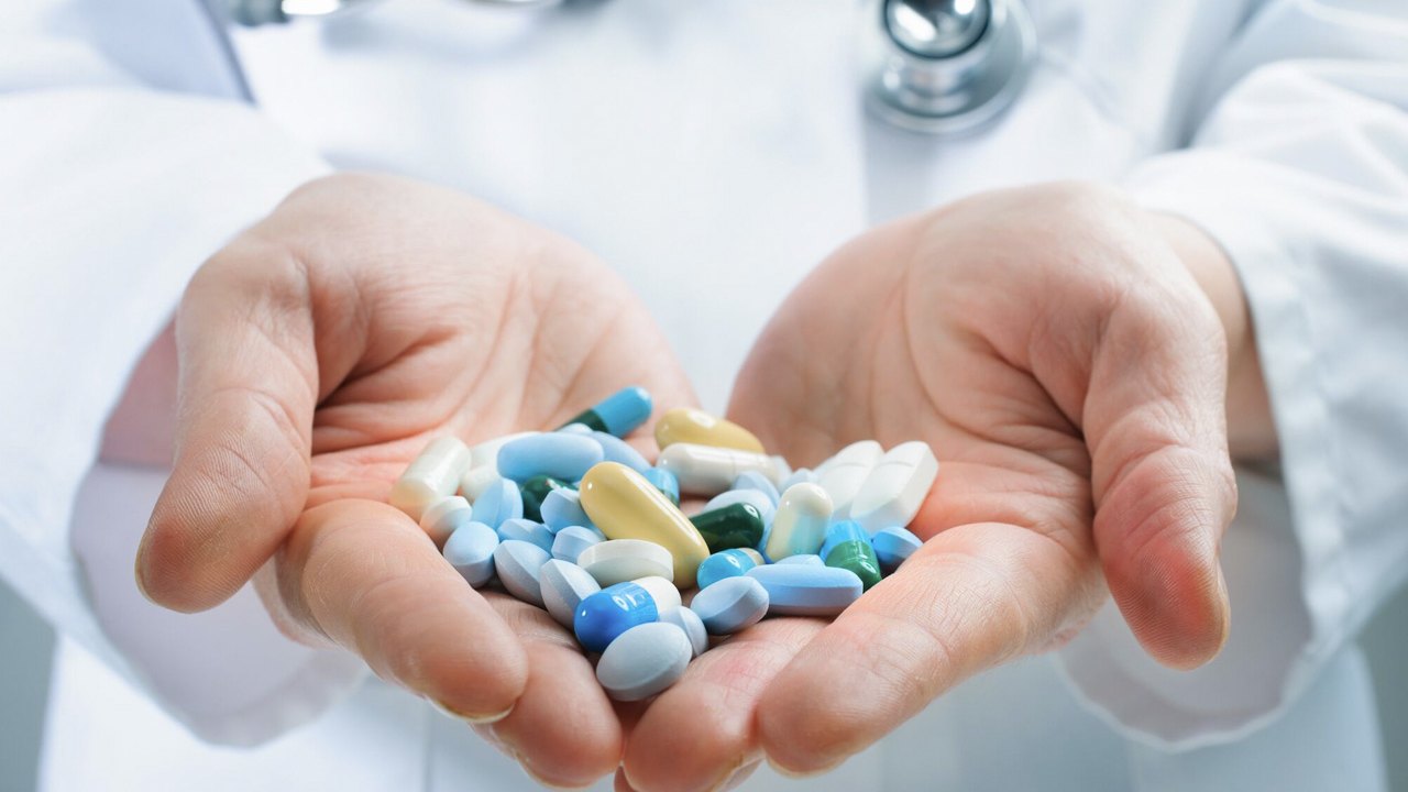 Senado aprova PL que suspende reajustes de planos de saúde e de medicamentos