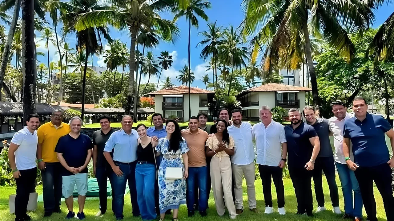 Eleição: foto do G-16 da Câmara de Maceió pode ficar apenas na imagem