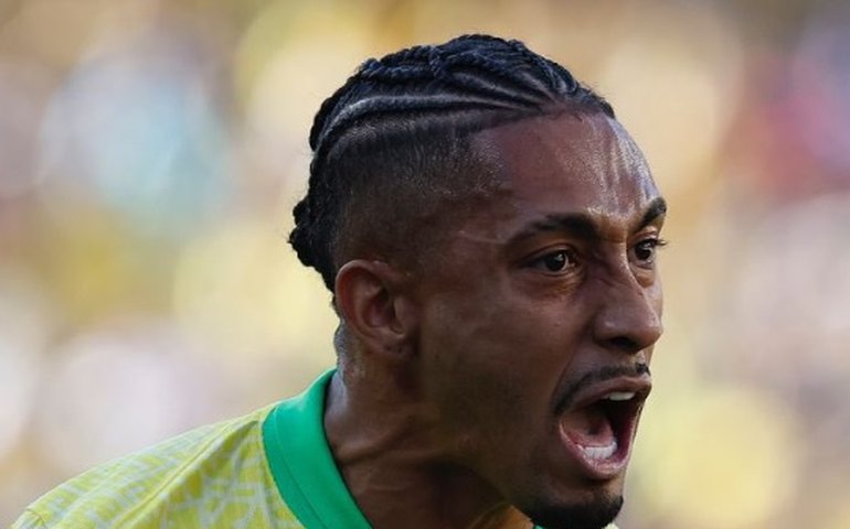 Duelo individual x coletivo marca confronto entre Brasil e Uruguai