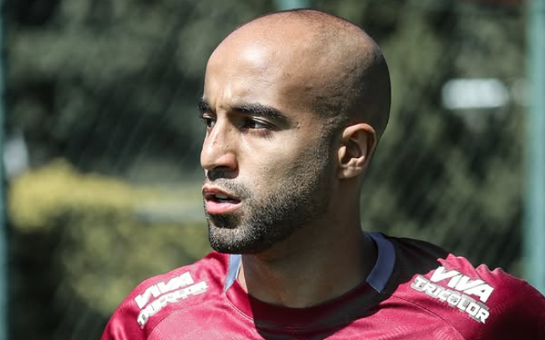 Lucas treina sem limitações e deverá reforçar o São Paulo diante do Fortaleza