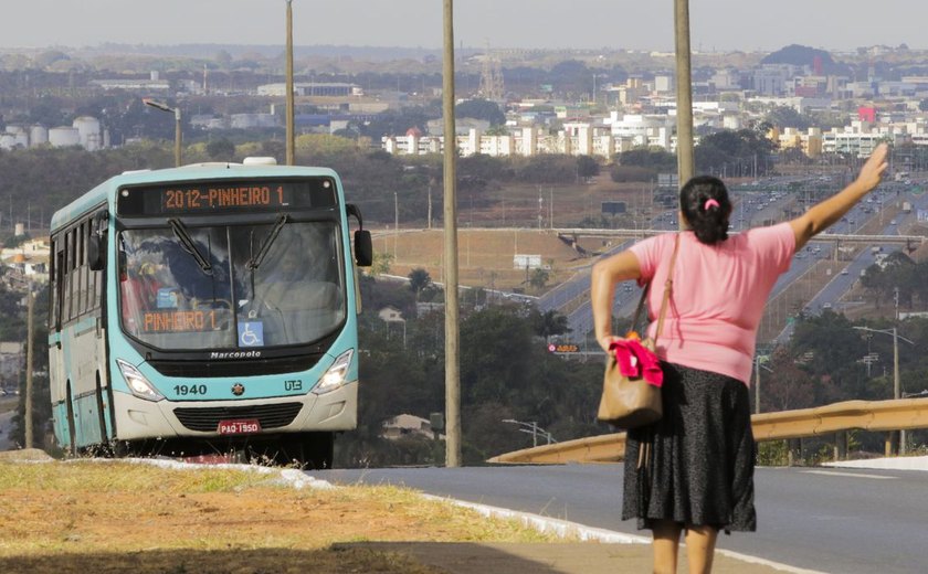 Ministro do STF autoriza transporte público gratuito no segundo turno