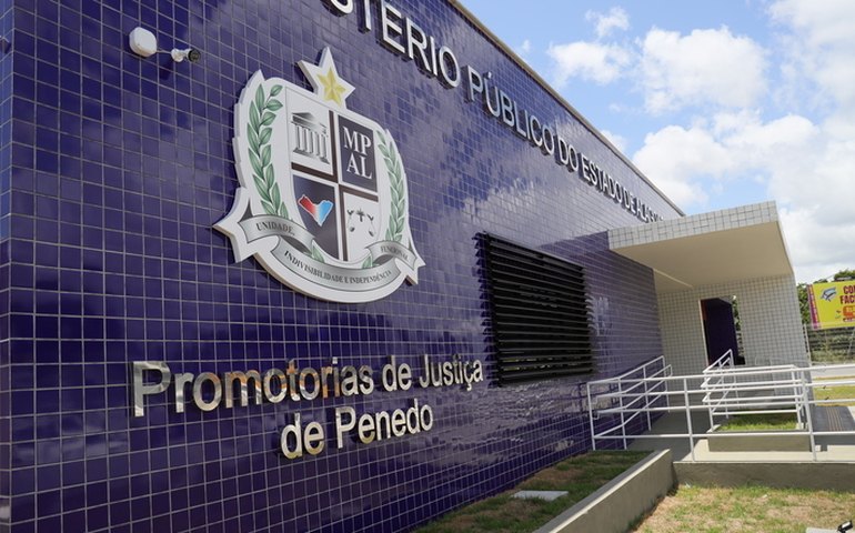 Licitação para transporte urbano intramunicipal de Penedo é objeto de TAC