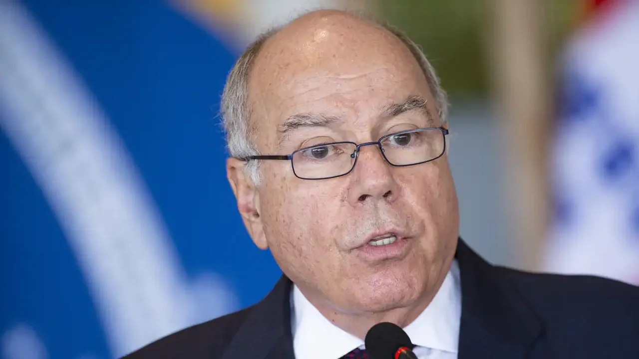 Mauro Vieira: retirada de embaixador da Venezuela não é definitiva