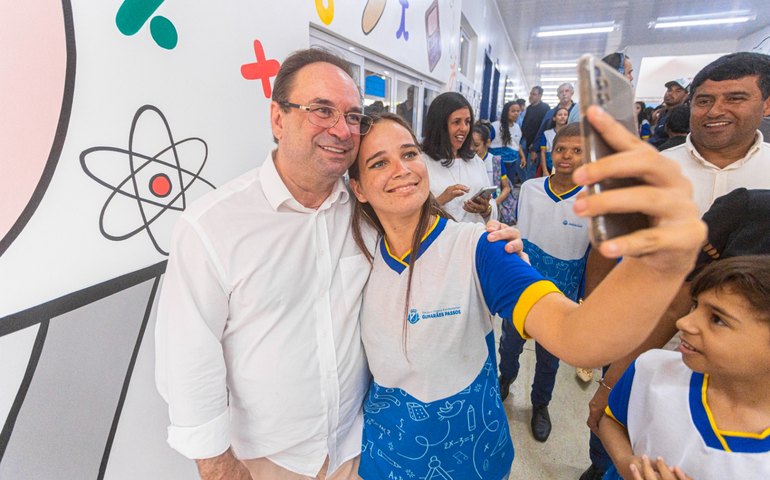 Em Arapiraca, Luciano Barbosa já entregou 52 escolas, creches e ginásios poliesportivos