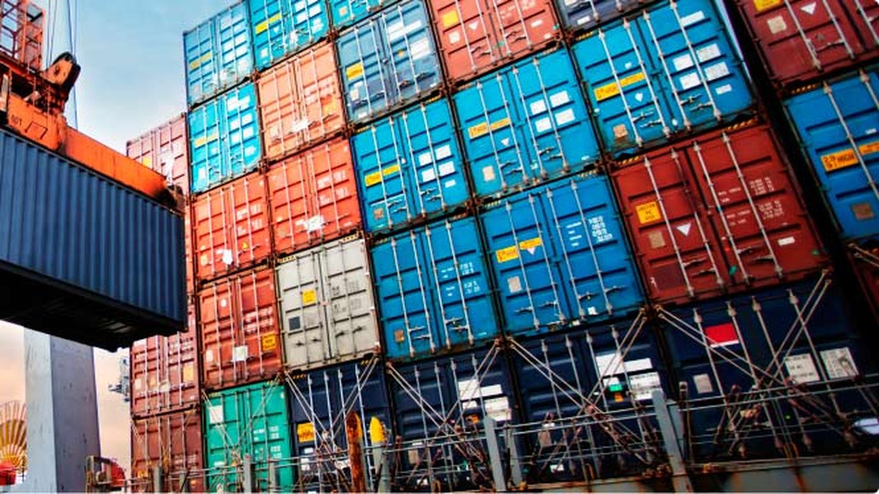 CMN aperfeiçoa regras de financiamento emergencial a exportadores afetados por tarifas dos EUA