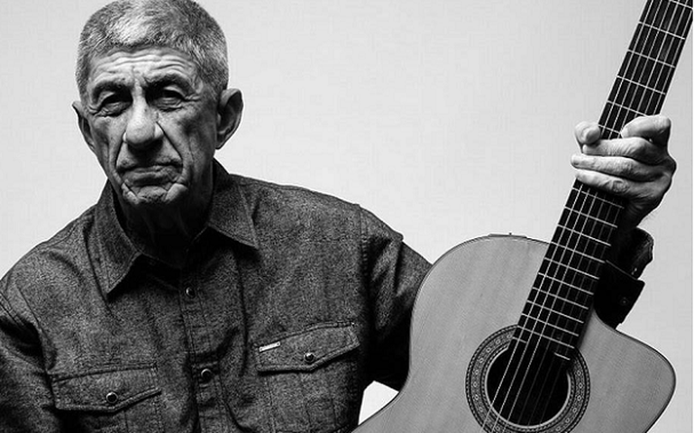 Fagner leva turnê de sucessos a Curitiba, Brasília e São Paulo