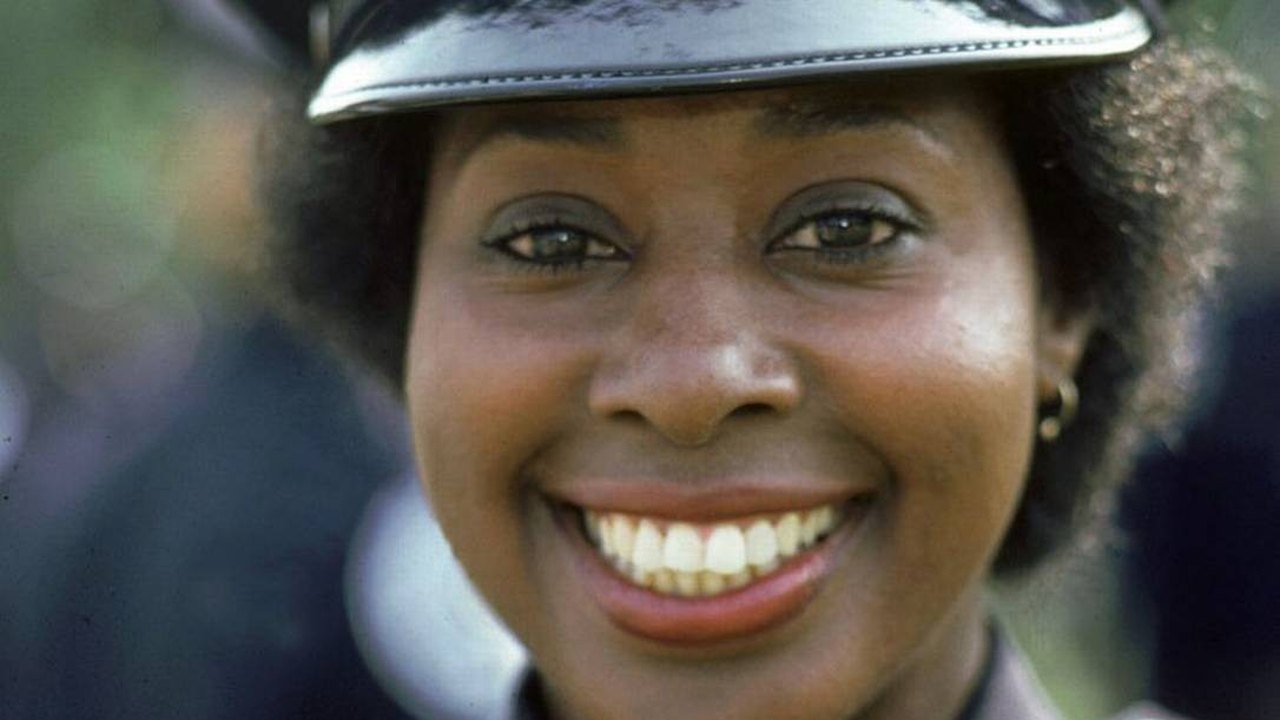 Morre, aos 73 anos, Marion Ramsey, atriz de ‘Loucademia de Polícia’