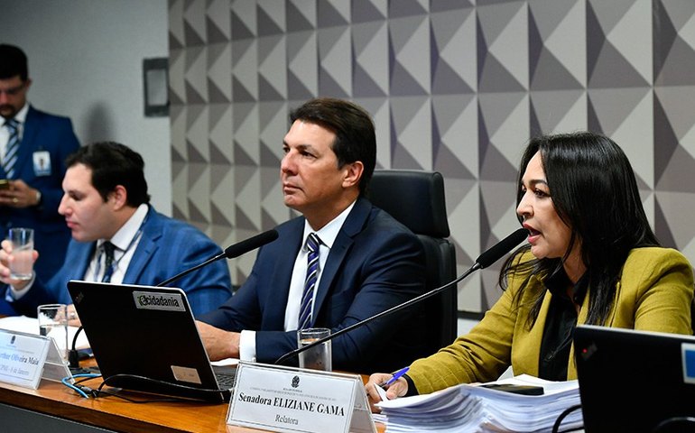 CPMI do 8 de janeiro pede indiciamento de Jair Bolsonaro
