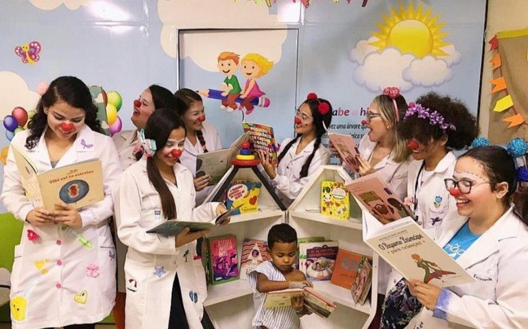 Sorriso de Plantão leva solidariedade e alegria a hospitais de Alagoas há 21 anos