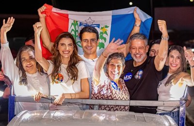 “Alagoas está unida por um futuro de trabalho, compromisso e mudança”, afirma Arthur Lira em carreata com JHC