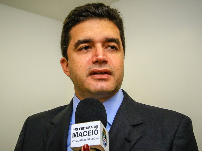 Prefeito Rui Palmeira cumpre agenda em três ministérios e STF nesta terça (31)