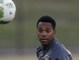 Robinho: defesa pede ao STF retirada da hediondez do crime de estupro