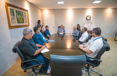 Ronaldo Lessa recebe diretoria do Sindpol para tratar de demandas da categoria