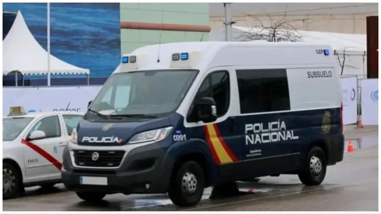 Estudante de 14 anos esfaqueia professores e alunos em escola na Espanha