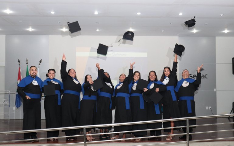 No mercado! Técnicos em Gastronomia comemoram conclusão de curso em solenidade promovida pelo Senac Alagoas