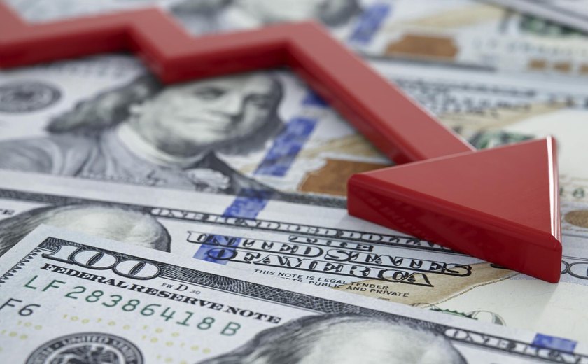 Dívida dos EUA aproxima-se dos níveis da 2ª Guerra Mundial e deve atingir 118% do PIB até 2035
