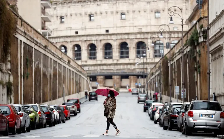 Itália põe à venda fatia do banco mais antigo do mundo