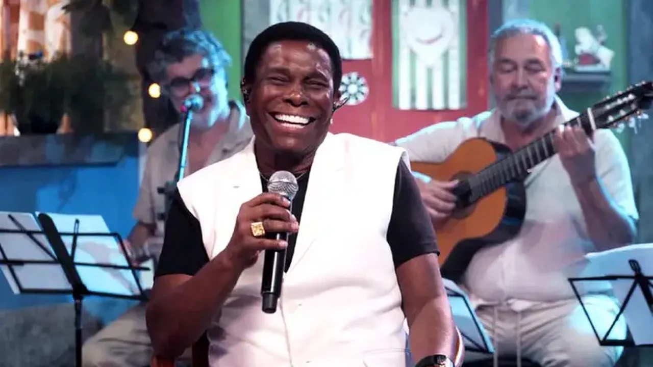 Neguinho da Beija-Flor adere à caneta para emagrecer e relata efeito colateral intenso