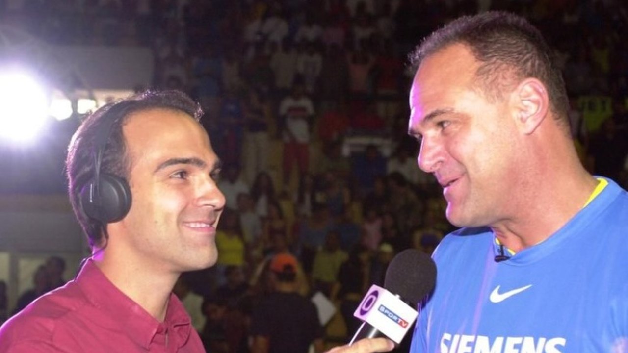 Tadeu Schmidt recebe apoio após despedida do irmão Oscar nas redes sociais