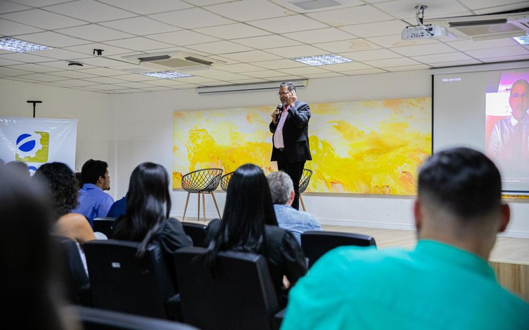 Sefaz promove palestra do Contribuinte Arretado sobre malhas fiscais, escrituração e legislação