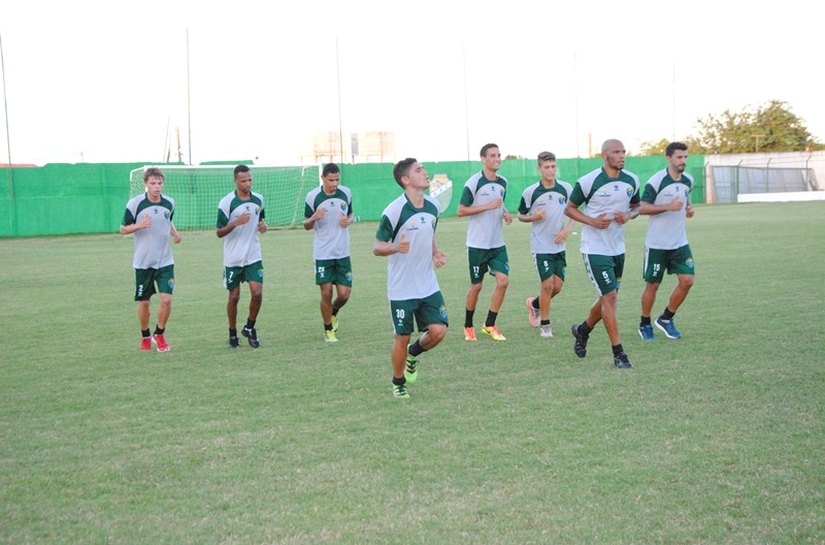 Após primeira vitória na Série D, Coruripe se reapresentou na manhã desta terça