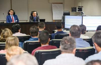 Procuradoria e Subdireção orientam servidores do TJAL sobre nova lei de licitações