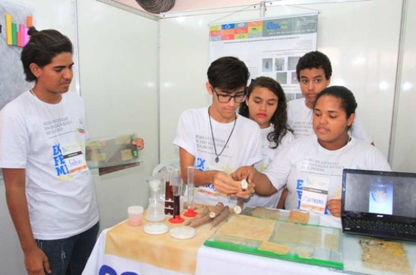 Escolas estaduaIs têm projetos selecionados para maior feira científica do país