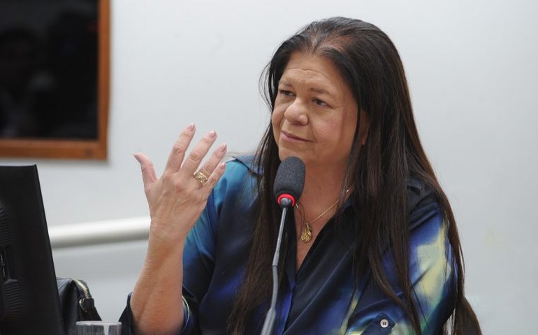 Comissão aprova cadastro de condenados por violência contra crianças adolescentes