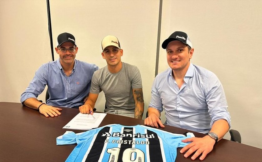 Grêmio anuncia chegada do argentino Cristiano e pode ter meio-campo todo gringo