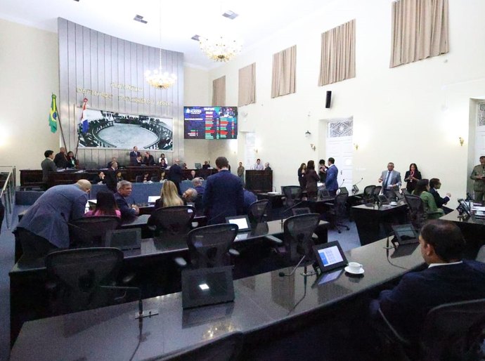 Parlamento da ALE adota calendário especial de sessões em razão do período eleitoral