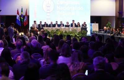 Defesa da vida e das vítimas marca abertura do Congresso Nacional do Tribunal do Júri em Maceió