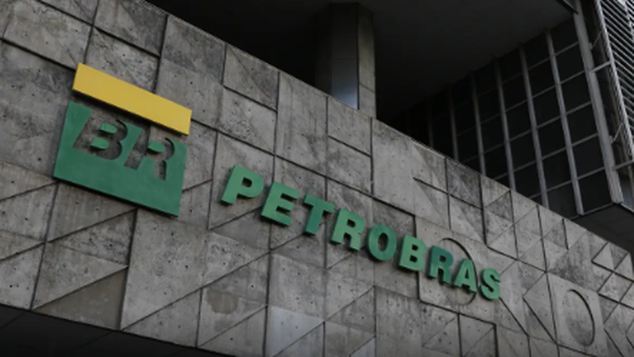 Petrobras pagará dividendos a acionistas em duas parcelas
