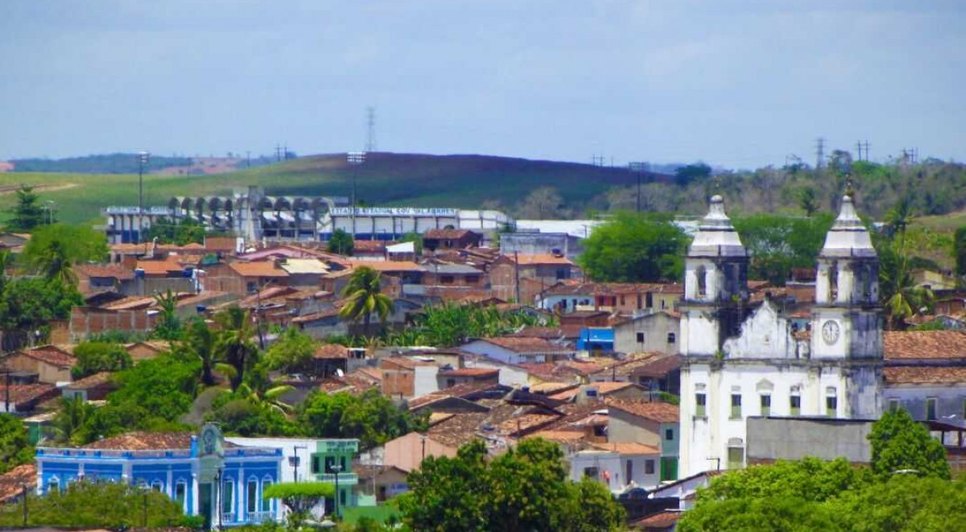 Festa termina com discussão e homem baleado em Maruim